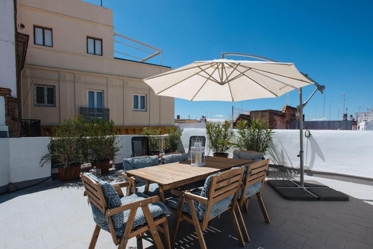 Appartement Penthouse Studio And Rooftop Garden Séville