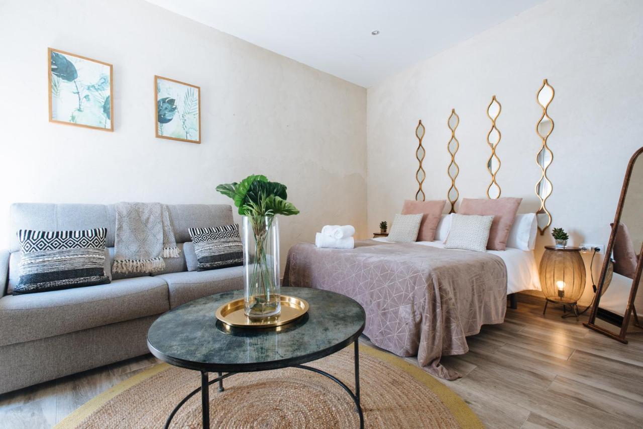Penthouse Studio And Rooftop Garden * Séville